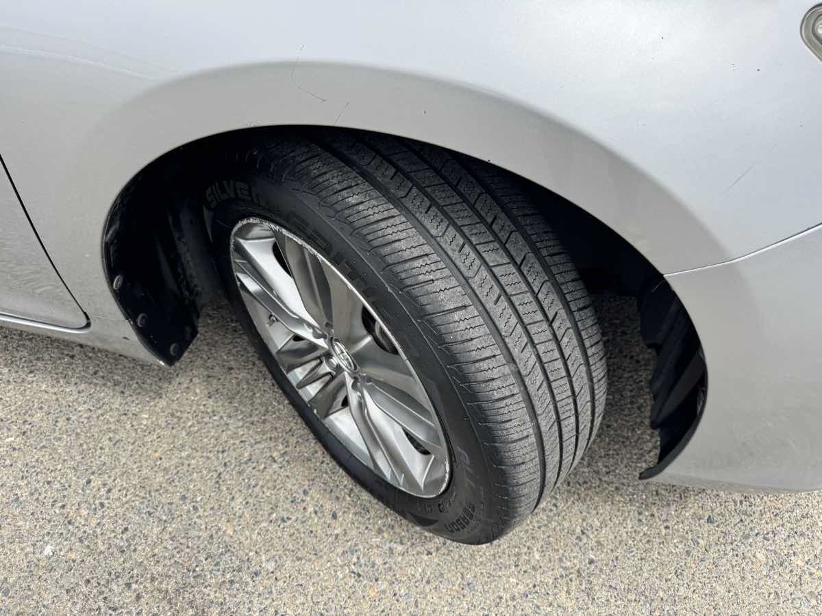 Used 2017 Toyota Camry SE FWD image 35