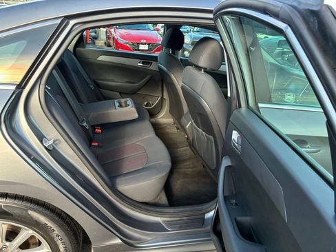 Used 2018 Hyundai Sonata SE image 18