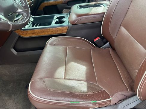 Used 2017 Chevrolet Silverado 3500 High Country w/ Duramax Plus Package image 26