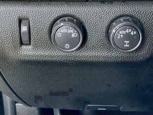 Used 2019 Chevrolet Colorado LT AWD/4WD image 13
