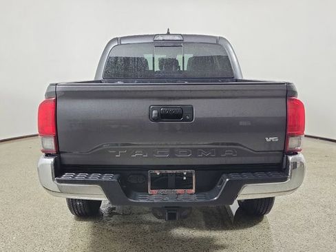 Used 2019 Toyota Tacoma SR5 RWD image 6