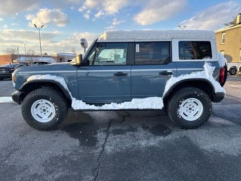 New 2025 Ford Bronco Heritage Edition image 2