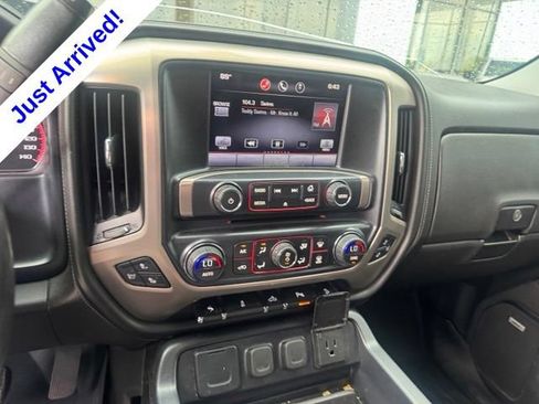 Used 2014 GMC Sierra 1500 Denali w/ Suspension Package, Off-Road AWD/4WD image 12