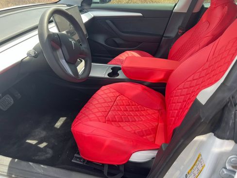Used 2023 Tesla Model 3 Standard Range RWD image 4