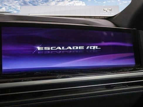 Used 2026 Cadillac Escalade IQL Sport 1 AWD/4WD image 28