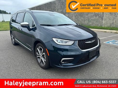 Certified 2024 Chrysler Pacifica Pinnacle FWD image 1