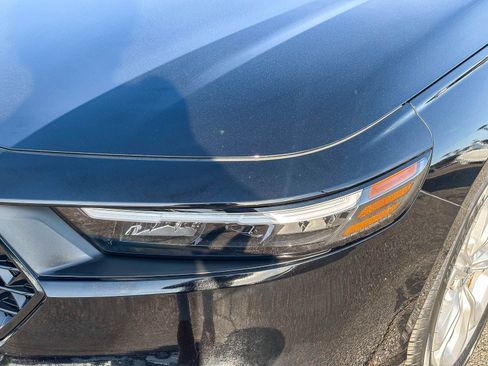 Certified 2024 Honda Accord LX image 9