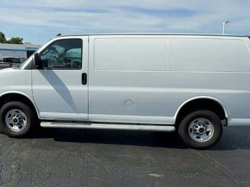 Certified 2024 GMC Savana 2500 w/ Driver Convenience Package RWD image 5