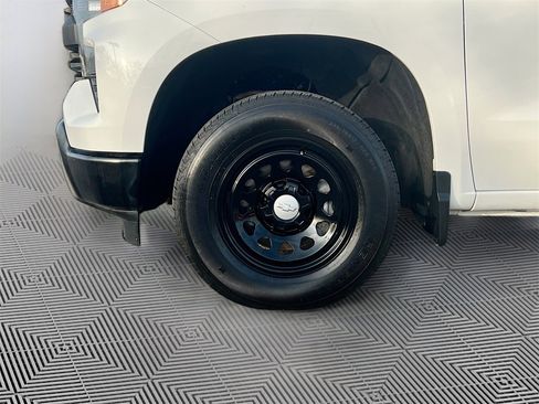 Used 2024 Chevrolet Silverado 1500 W/T w/ WT Value Package image 28