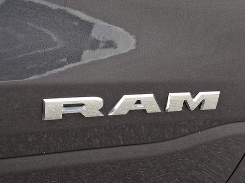 Used 2022 RAM 1500 Big Horn image 30
