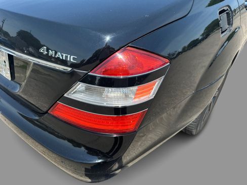 Used 2007 Mercedes-Benz S 550 4MATIC image 27