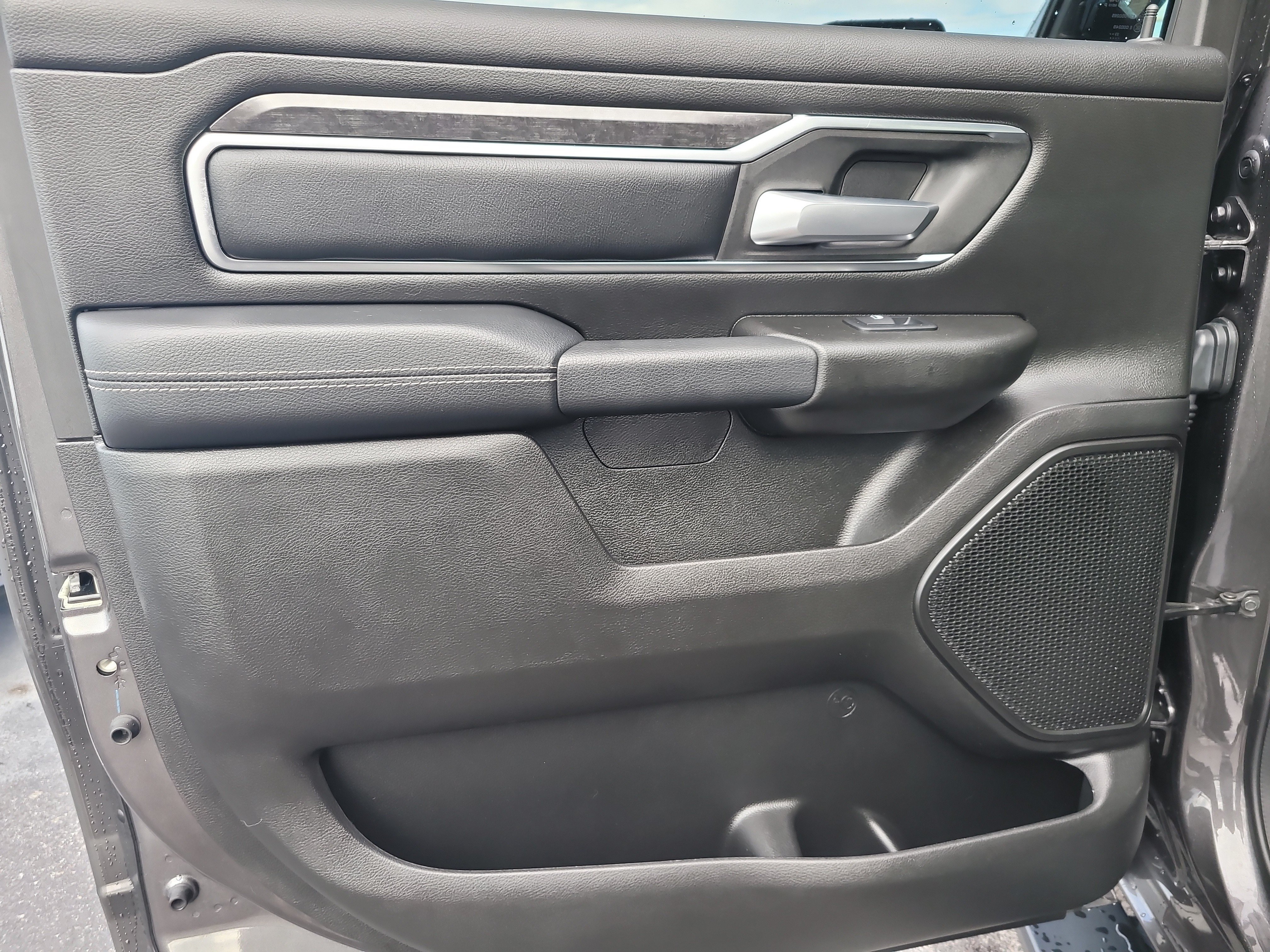 Used 2024 RAM 1500 Big Horn RWD image 11