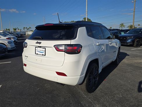 Used 2022 Jeep Compass High Altitude image 4