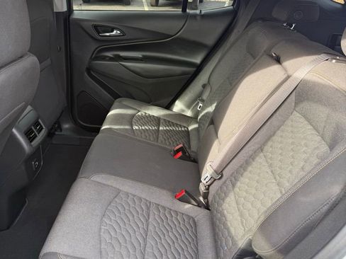 Used 2020 Chevrolet Equinox LT image 9
