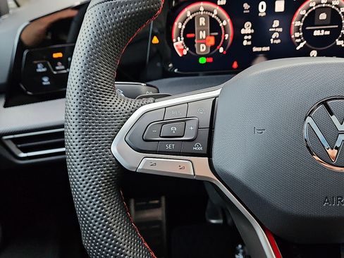 New 2026 Volkswagen GTI SE image 17