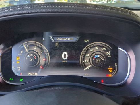 New 2026 RAM 2500 Laramie w/ Night Edition AWD/4WD image 15