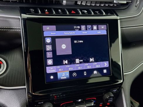 Used 2025 Jeep Grand Cherokee Laredo X AWD/4WD image 7