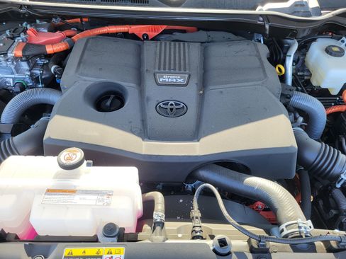 Certified 2025 Toyota Tundra TRD Pro AWD/4WD image 25