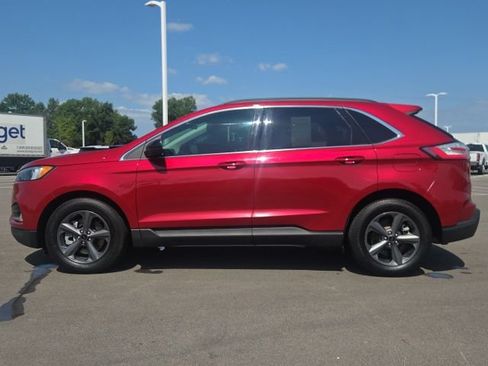 Used 2022 Ford Edge SEL w/ Sport Appearance Package AWD/4WD image 16