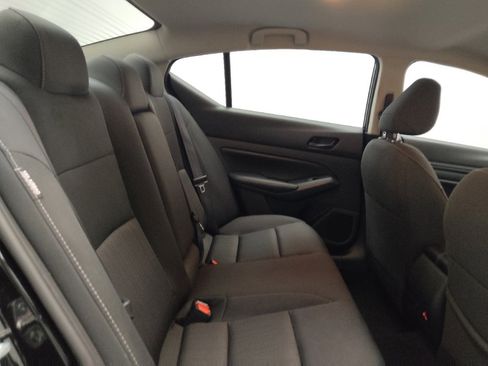 Used 2024 Nissan Altima 2.5 SV image 19