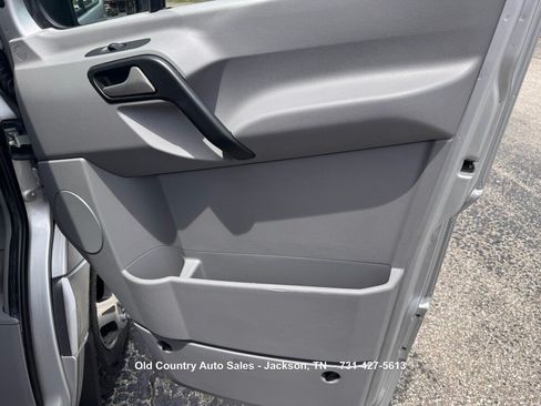 Used 2017 Mercedes-Benz Sprinter 3500 image 54