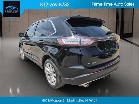 Used 2017 Ford Edge Titanium w/ Equipment Group 301A FWD image 3