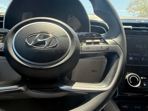 Used 2022 Hyundai Tucson SEL w/ Cargo Package AWD/4WD image 19