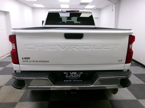 Used 2024 Chevrolet Silverado 2500 LT AWD/4WD image 12