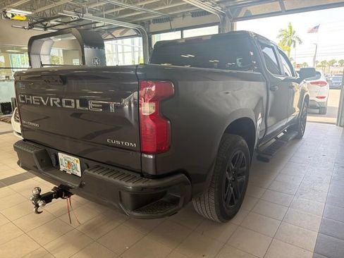 Used 2023 Chevrolet Silverado 1500 Custom RWD image 3