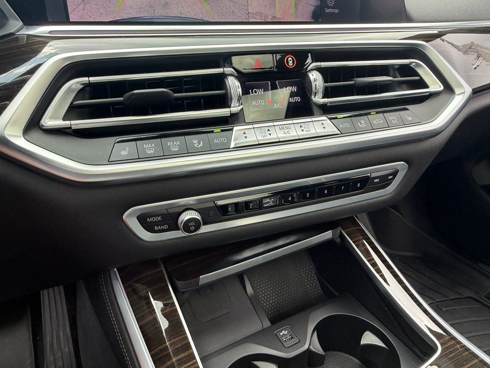 Used 2020 BMW X5 xDrive40i w/ Premium Package AWD/4WD image 30