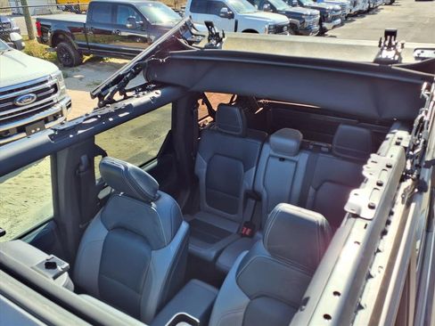 Used 2022 Ford Bronco Outer Banks image 23