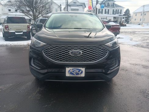 Used 2023 Ford Edge SEL image 4