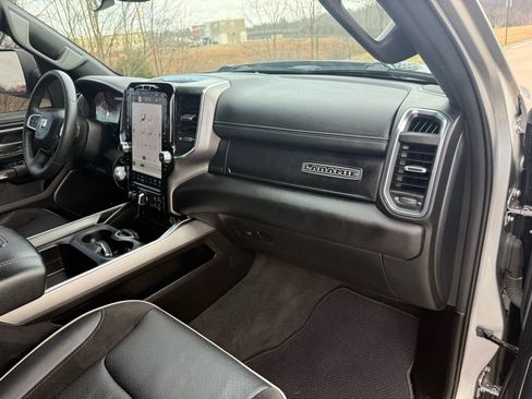 Used 2024 RAM 1500 Laramie image 27