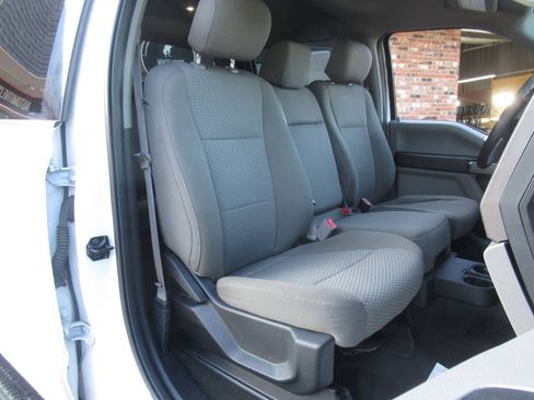 Used 2017 Ford F250 XLT AWD/4WD image 7