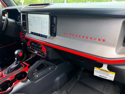 Certified 2024 Ford Bronco Raptor AWD/4WD image 47