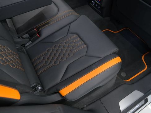 Used 2023 Lamborghini Urus S AWD/4WD image 30