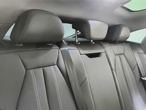 Used 2025 Audi A6 e-tron Prestige w/ Black Warm Weather Package image 26