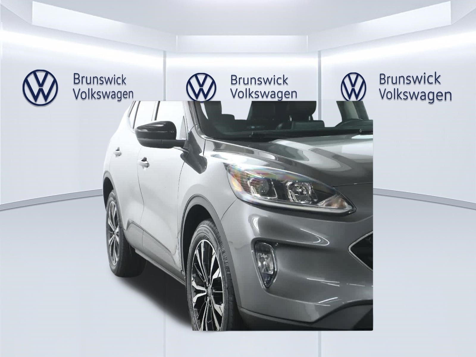 Used 2021 Ford Escape SEL w/ SEL Stealth AWD Package image 8