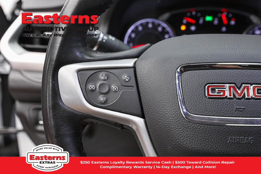 Used 2018 GMC Acadia SLT AWD/4WD image 16