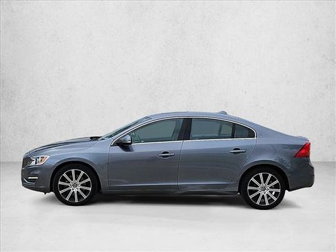 Used 2018 Volvo S60 T5 Inscription AWD/4WD image 9