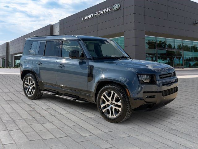 Certified 2026 Land Rover Defender 110 X-Dynamic SE AWD/4WD image 7