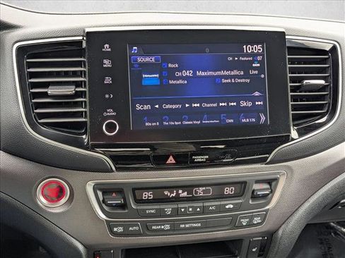 Certified 2023 Honda Ridgeline RTL image 13