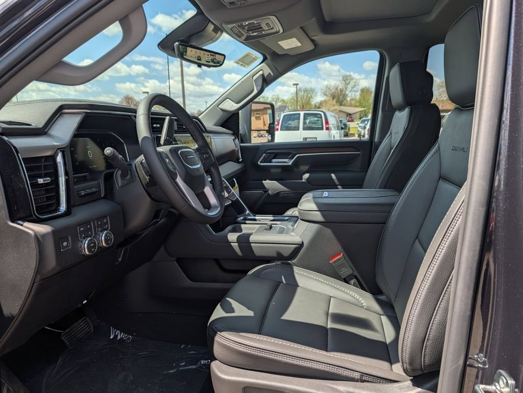 New 2026 GMC Sierra 3500 Denali w/ Denali Reserve Package AWD/4WD image 40