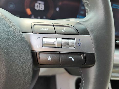 Used 2024 Hyundai Kona SEL AWD/4WD image 22