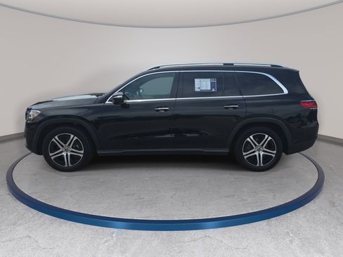 Used 2022 Mercedes-Benz GLS 450 4MATIC image 8