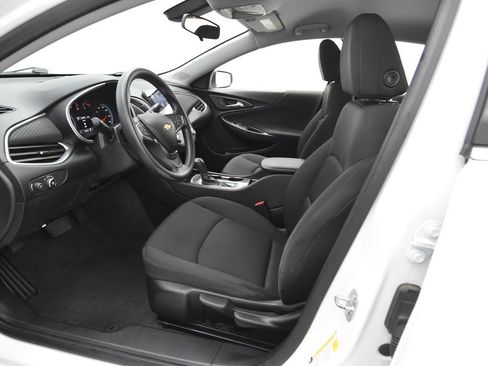 Used 2019 Chevrolet Malibu LS w/ LPO, Convenience Package 1 FWD image 23