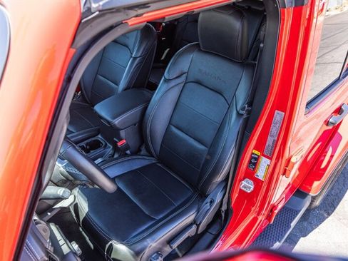 Used 2022 Jeep Wrangler Unlimited Sahara w/ Cold Weather Group image 16