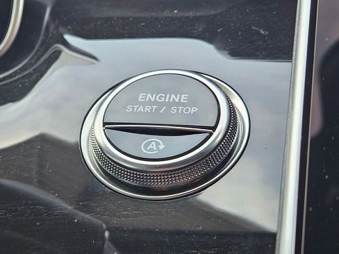New 2026 Mercedes-Benz C 300 4MATIC Sedan image 25