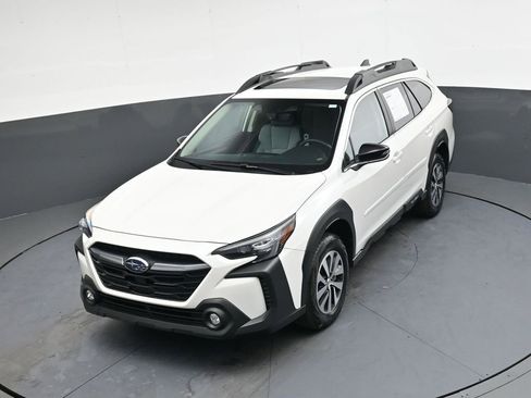 Used 2025 Subaru Outback Premium w/ Popular Package #1 image 33