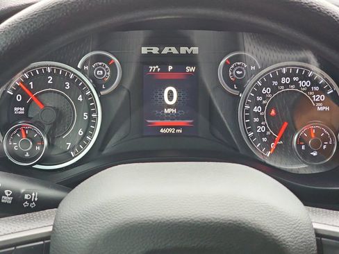 Used 2024 RAM 1500 Tradesman AWD/4WD image 24